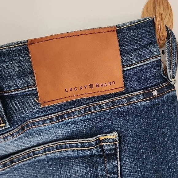 Jeans - Picture 4 of 4